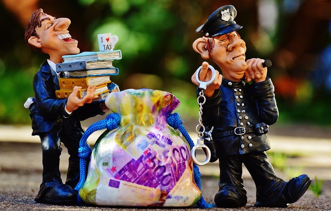 evasione fiscale, non pagare le tasse, giovanni benaglia, commercialista rimini, commercialisti rimini
